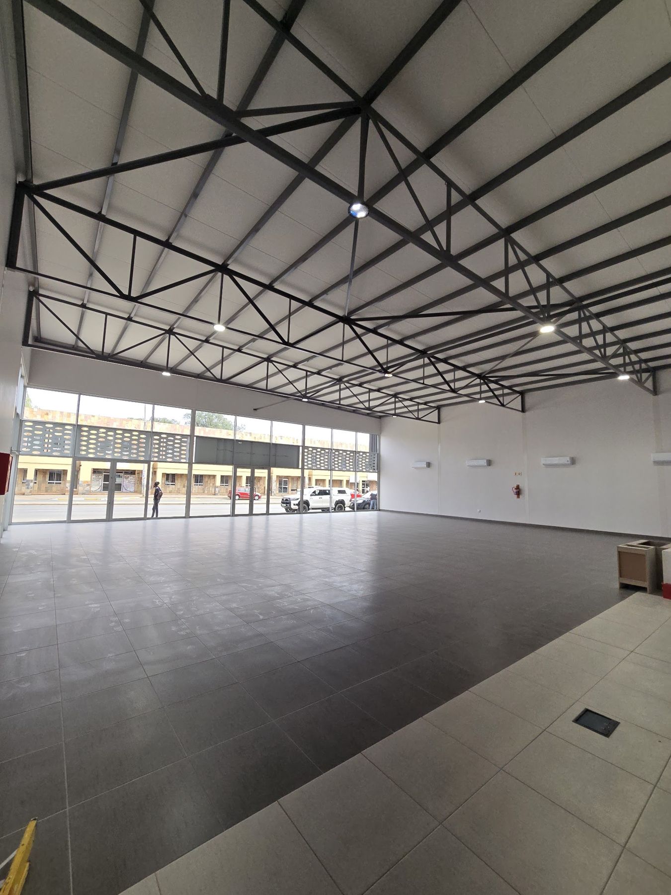 Commercial warehouse electrical